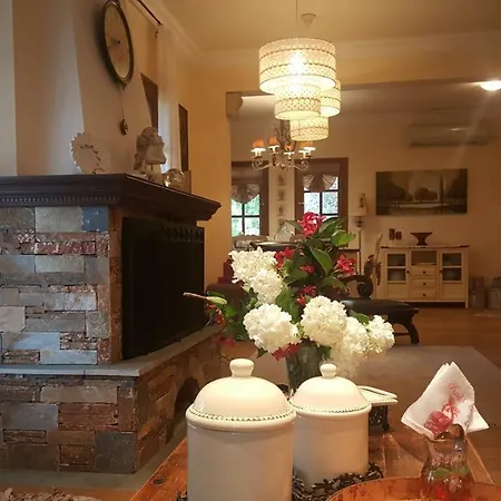 Apartment La Maison Des Milies *